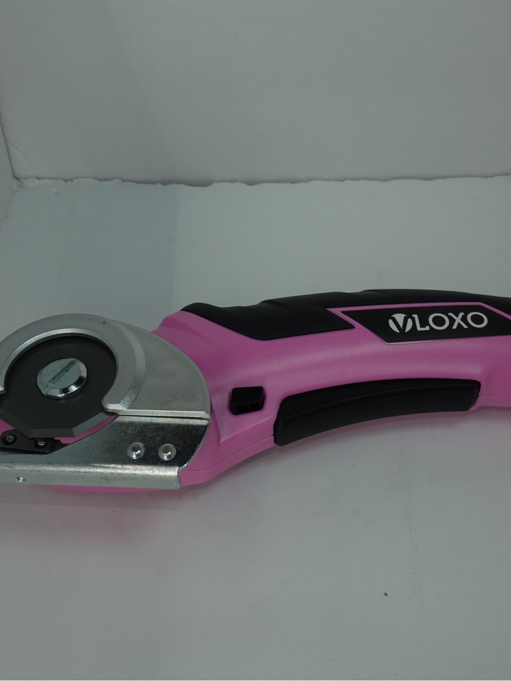 VLOXO Pink and Black Rechargeable Fabric Cutter